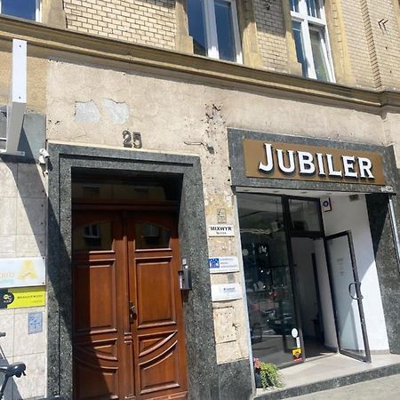 Апартаменти Przytulna Kawalerka 10Min Pieszo Od Dworca/Galerii Катовіце Екстер'єр фото